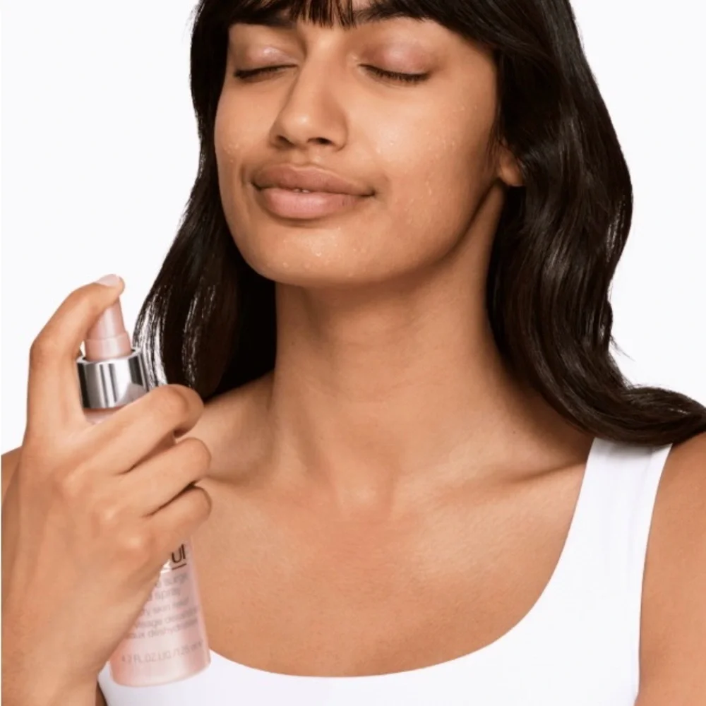 Mini Moisture Surge™ Face Spray Thirsty Skin Relief 1FL.OZ/30mL